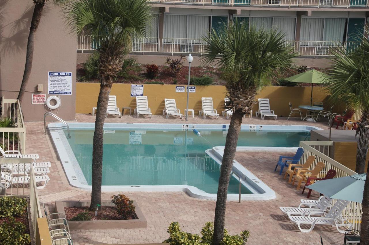 Americas Best Value Inn Cocoa/Port Canaveral Exterior foto